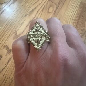Gold Statement Ring - size ~ 7.5